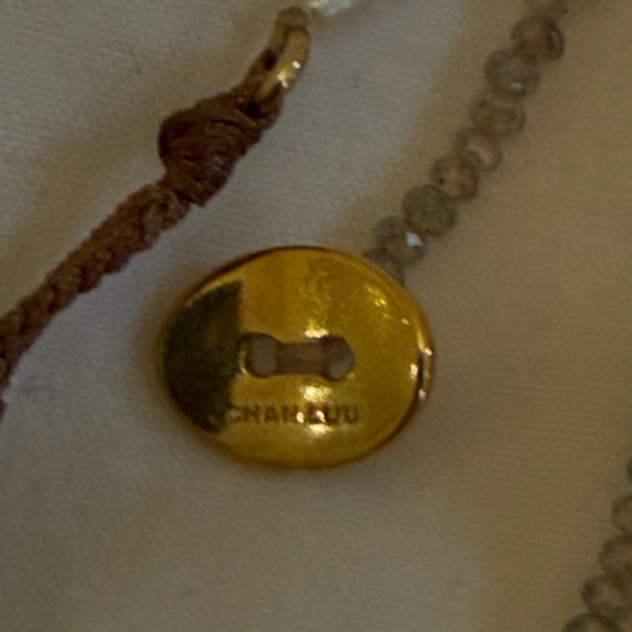 Chan Luu pearl gray crystal and Gold Beaded Bracelet - Picture 7 of 7